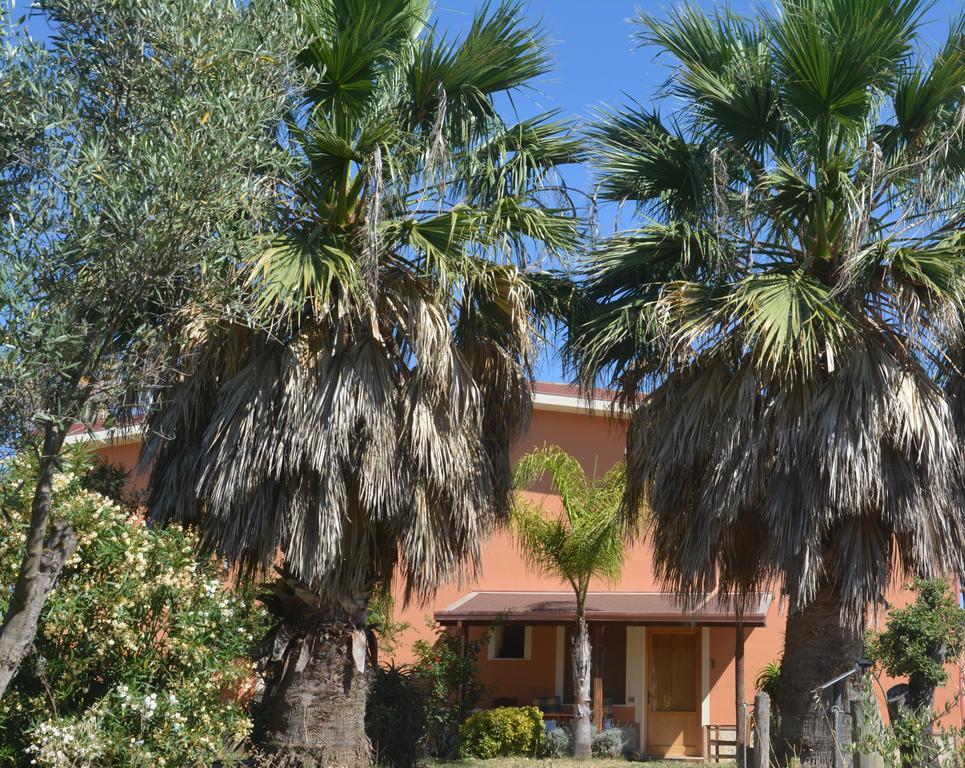 Torre Del Golfo Guest House Cropani Eksteriør bilde