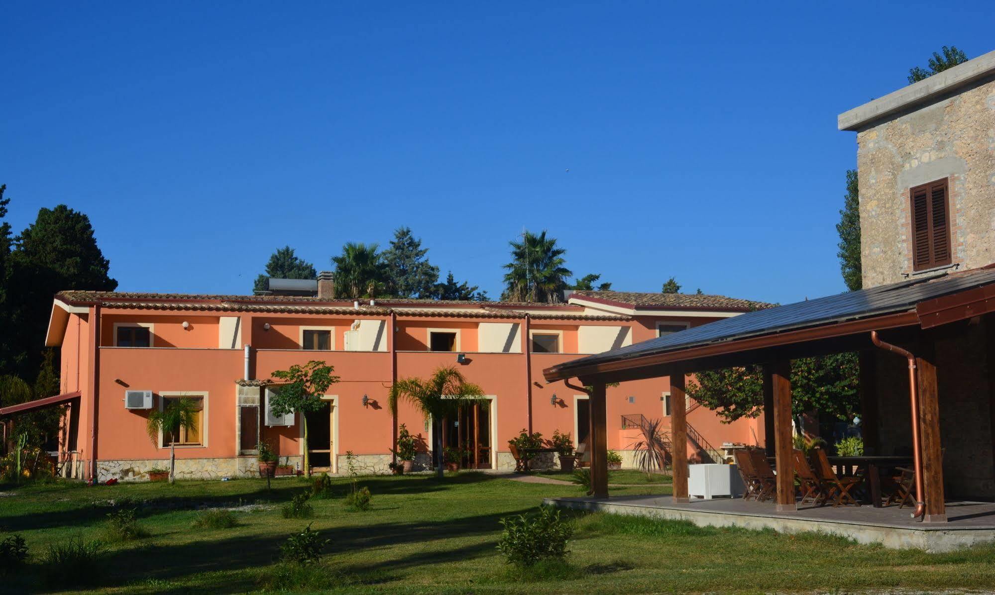 Torre Del Golfo Guest House Cropani Eksteriør bilde